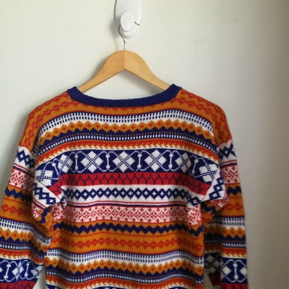 Vintage Multicolored Fair Isles Embroidered Knitted Crewneck Sweater Size Medium - Picture 10 of 14